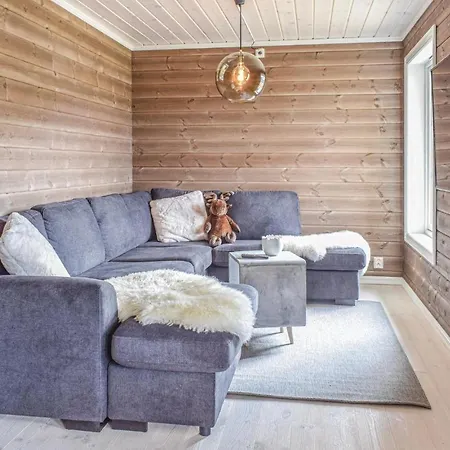 Semesterbostad Awesome In Brottum W/ Sauna And 4 Bedrooms Skrukkerud